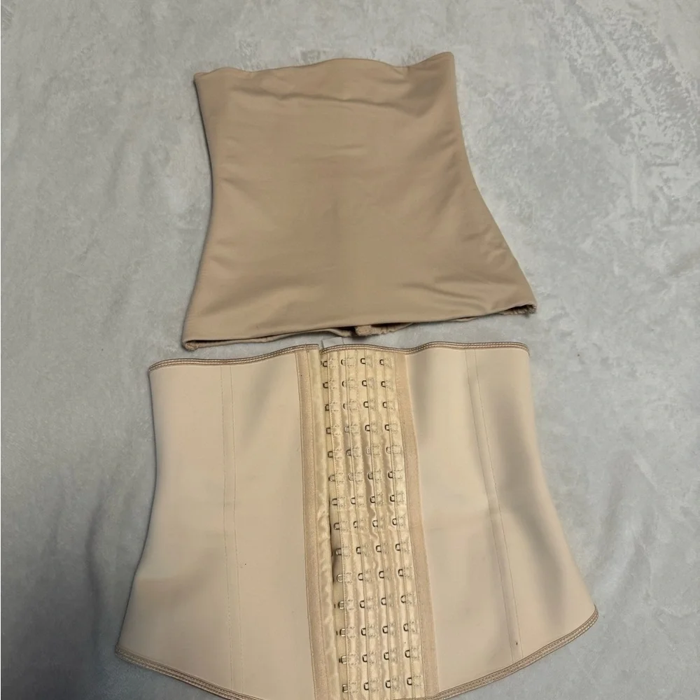 2 Medium Waist Trainers